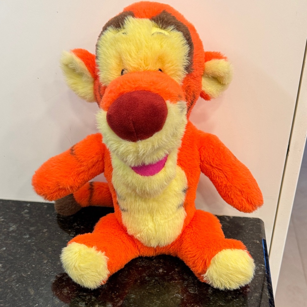 Disney - 12 inch Soft Tigger Plush Toy - Winnie The Pooh-Imports Dragon
